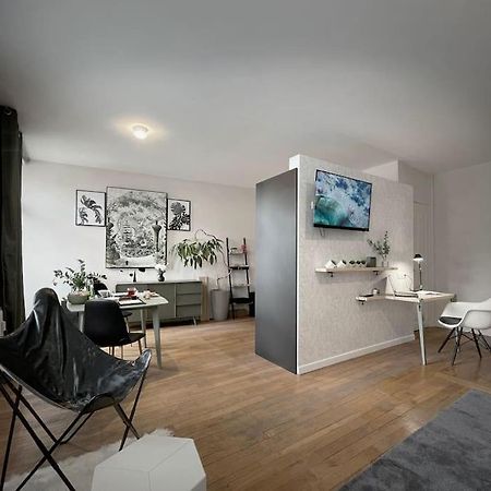 Grand Studio Confortable Situe En Centre Ville ジェラールメ エクステリア 写真